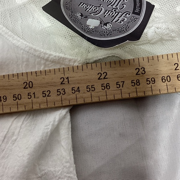 MWT Pretty Angel XL White Lace Blouse - Picture 11 of 12